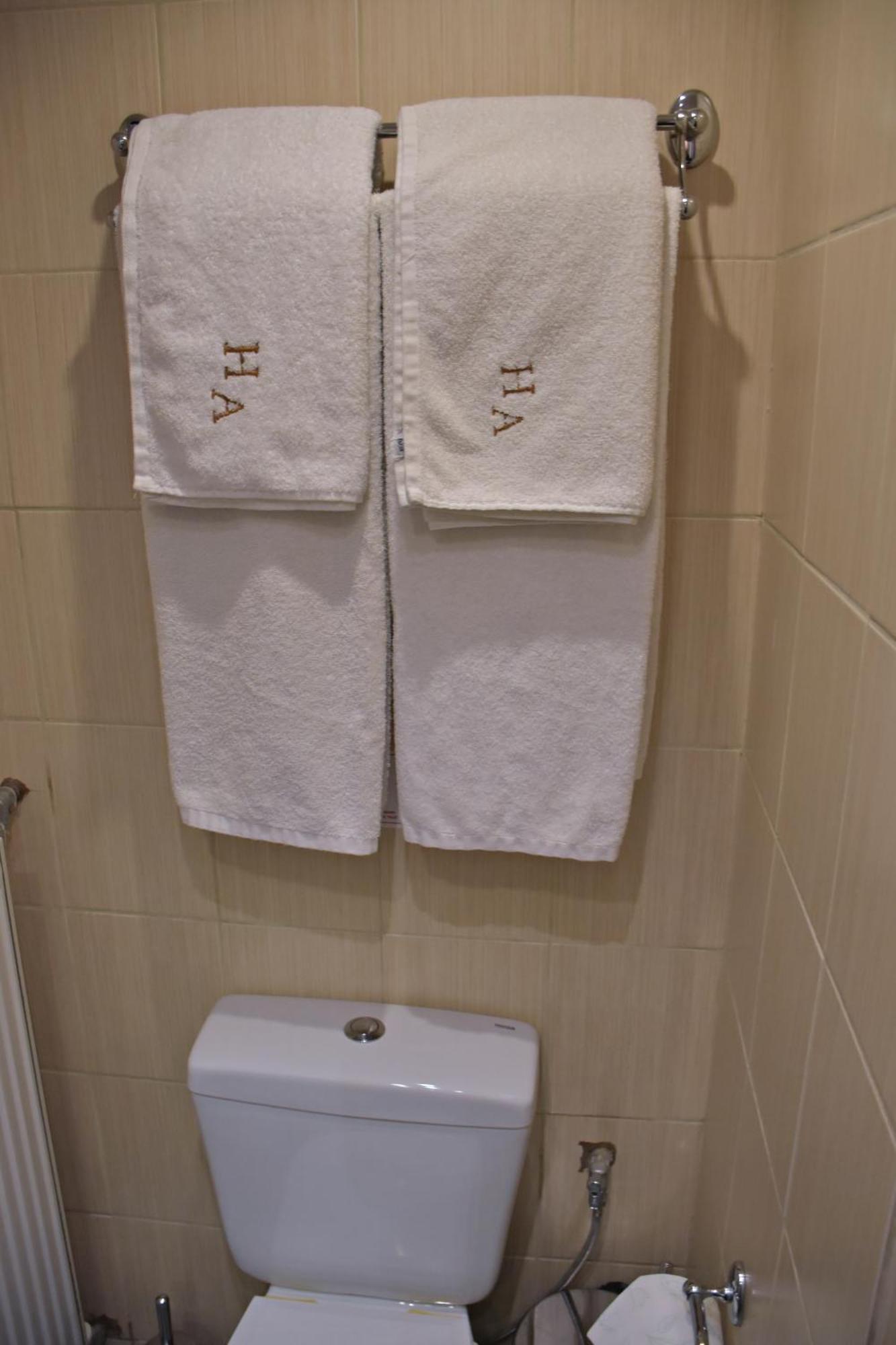 Arethusa Hotel 3*