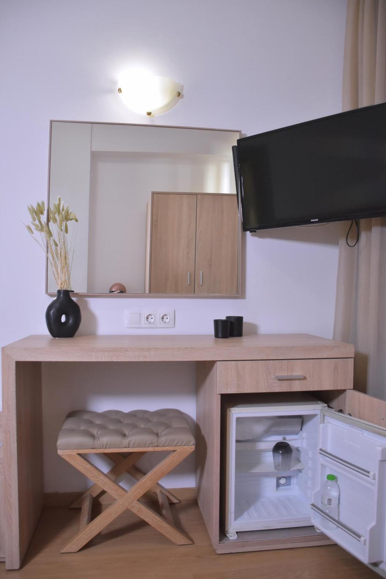 Arethusa Hotel